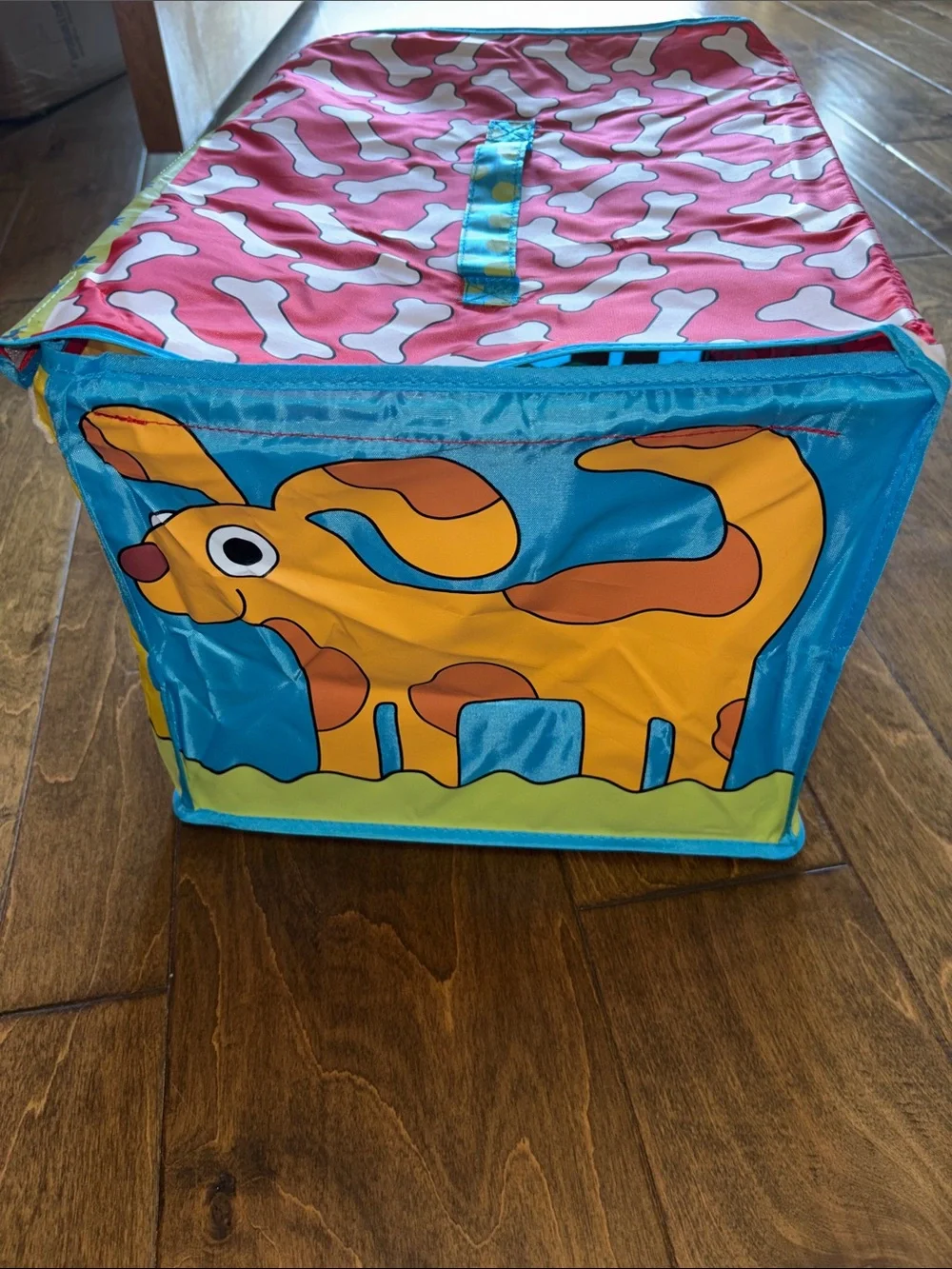 Good Dog Collapsable Toy Box NEW IN PACKAGE retail $30